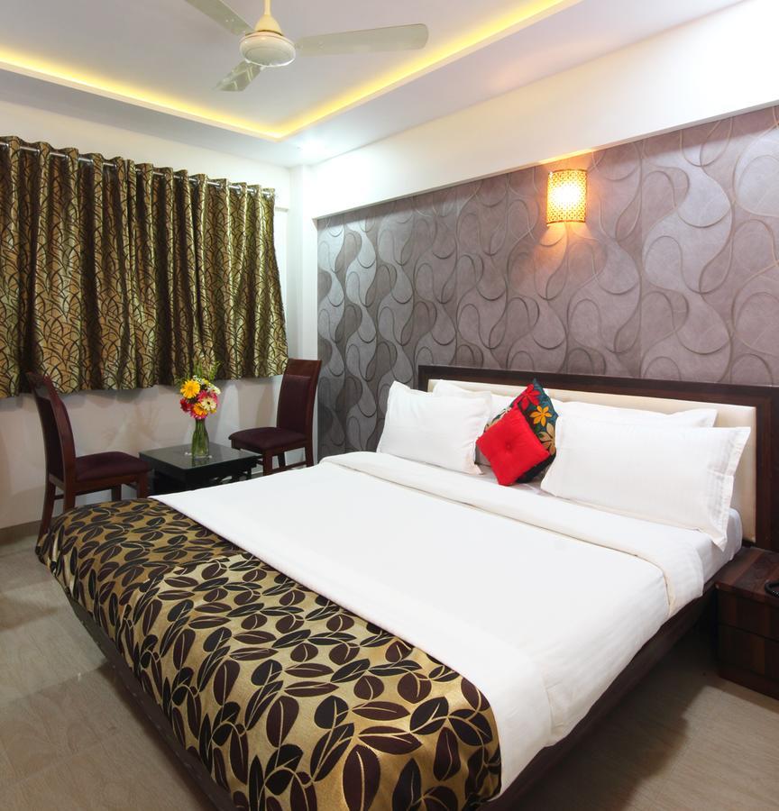 Hotel Railway Inn Thane Esterno foto