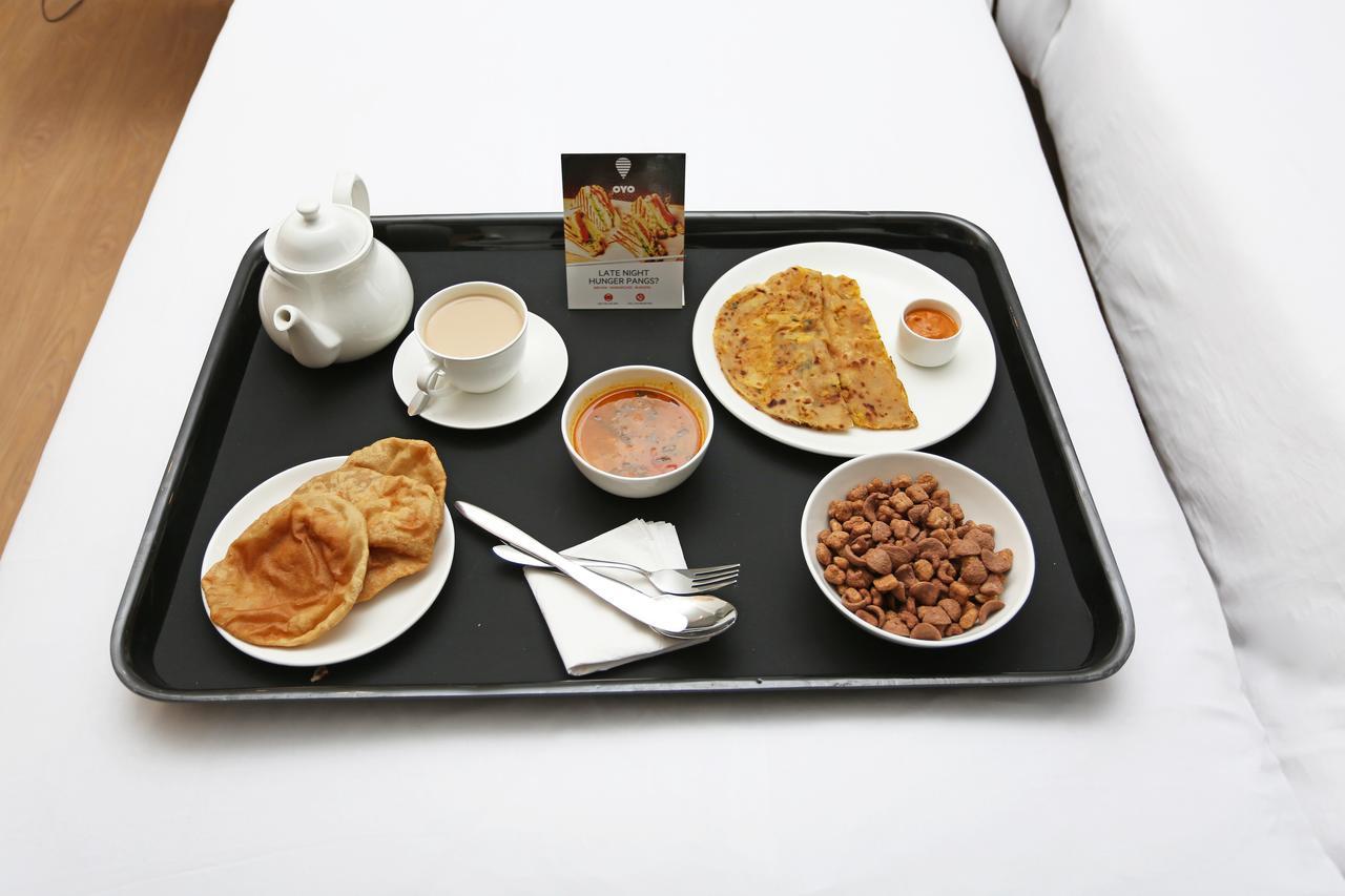 Hotel Railway Inn Thane Esterno foto